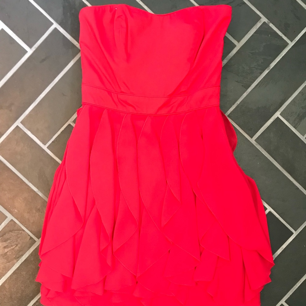 French Connection Red Ruffled Cocktail dress - Picture 3 of 7